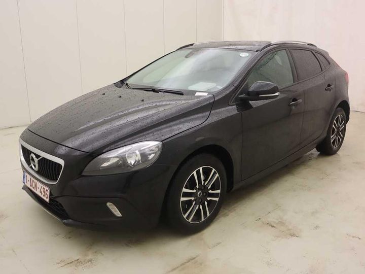 volvo v40 2018 yv1mz74l1j2156825