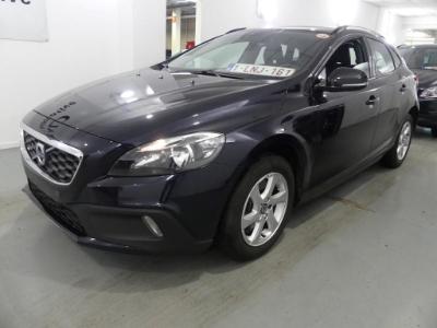 volvo v40 cross country diesel 2015 yv1mz79l0g2099968