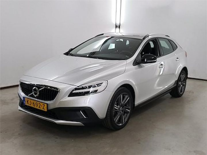 volvo v40 cross country 2016 yv1mz79l0h2122123