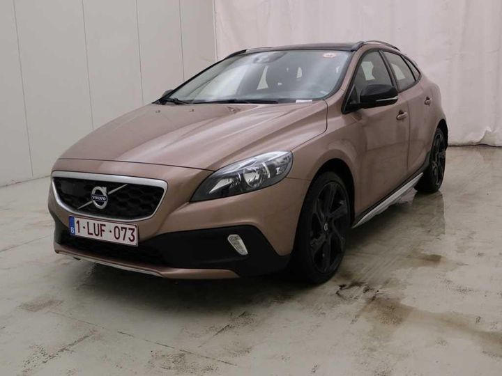 volvo v40 2015 yv1mz79l1g2101440