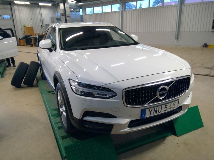 volvo v90 cross county 2018 yv1pza8uck1069721