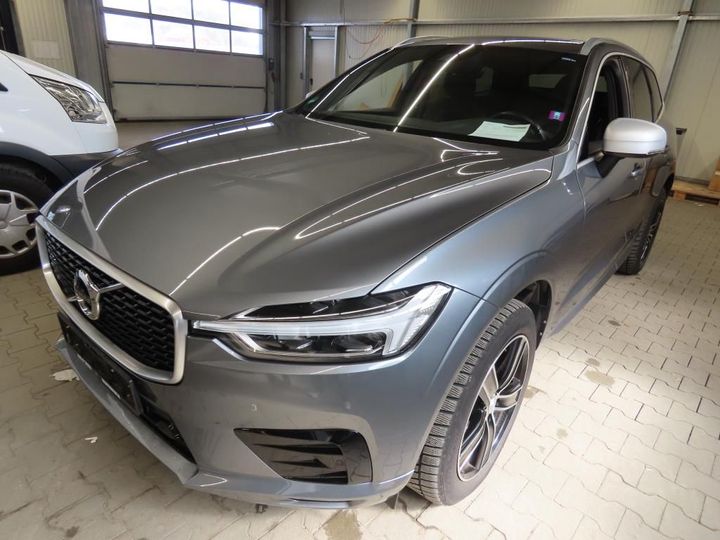 volvo xc60 2017 yv1uz68bcj1021248