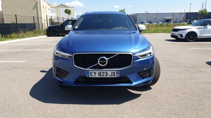 volvo xc60 2018 yv1uza8ucj1088522