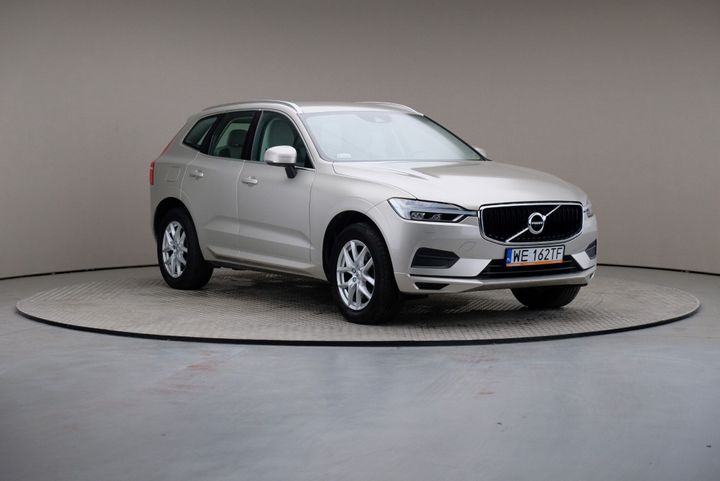 volvo xc60 2018 yv1uza8v4j1124370