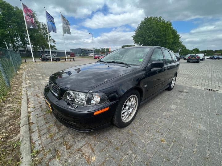 volvo v40 2003 yv1vw29694f054356