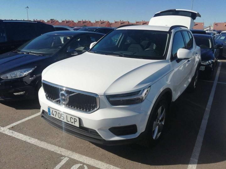 volvo xc40 2019 yv1xz72b1l2253783