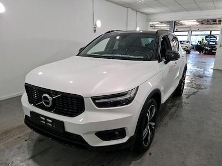 volvo xc40 2019 yv1xzacbdk2113360