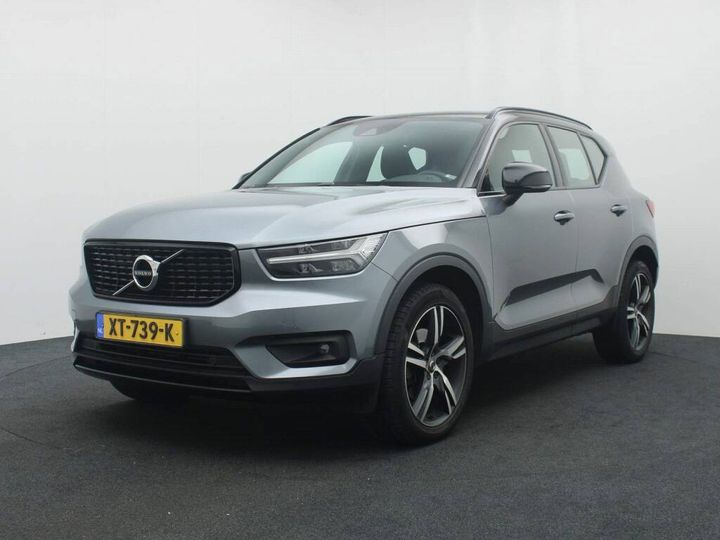 volvo xc40 2019 yv1xzacbdk2135406