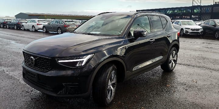 volvo xc40 suv 2022 yv1xzbwv7p2022783