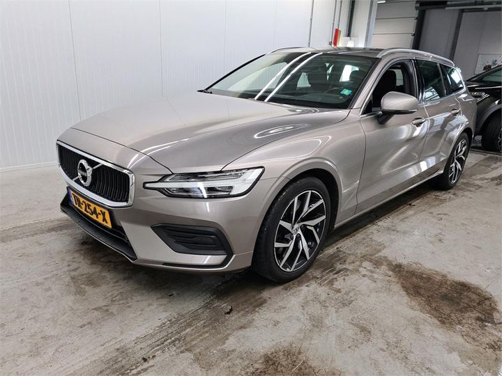 volvo v60 2018 yv1zw25udk1012761