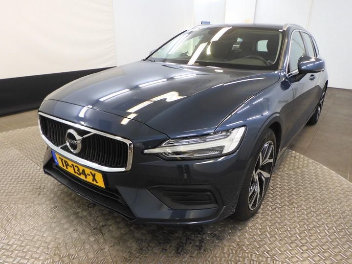 volvo v60 2018 yv1zw25udk1012786