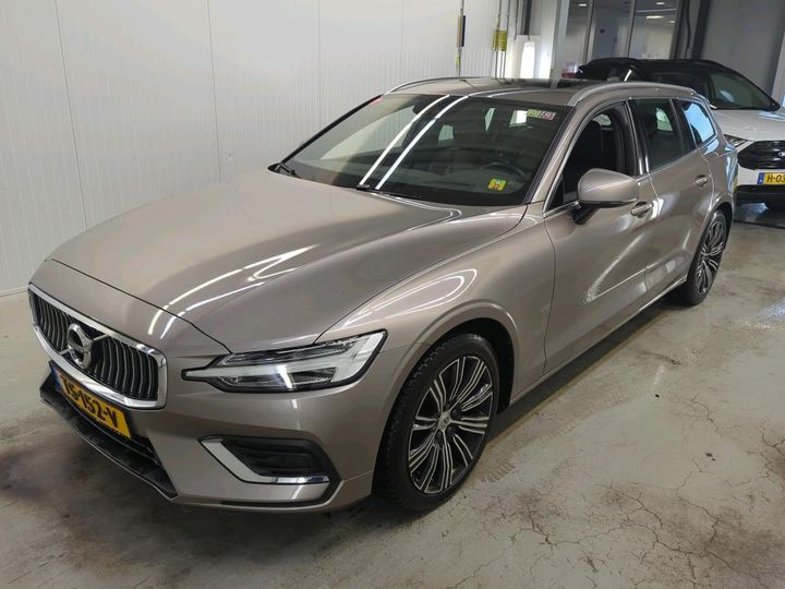 volvo v60 2018 yv1zw25udk1015188