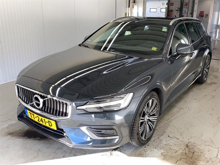 volvo v60 2018 yv1zw25udk1016491