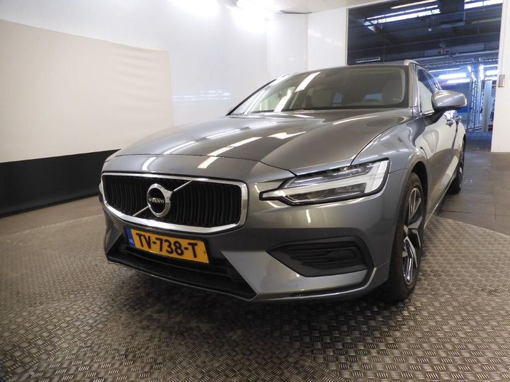 volvo v60 2018 yv1zw25udk1019804