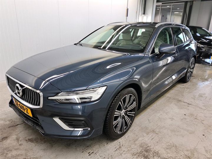 volvo v60 2018 yv1zw25udk1020167