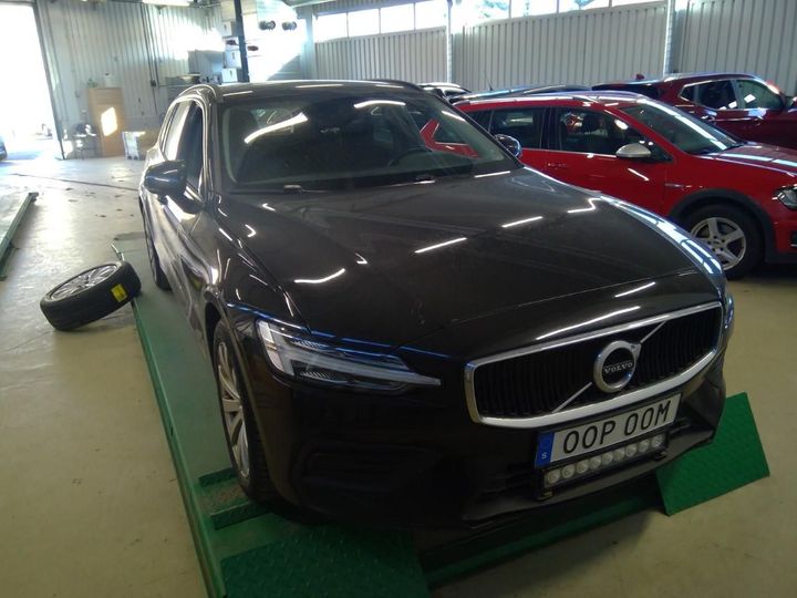 volvo v60 2019 yv1zwarvck2332188