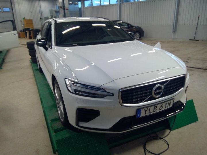 volvo v60 2019 yv1zwbmudl1362453