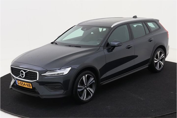 volvo v60 cross country 2019 yv1zz25vcl1035419