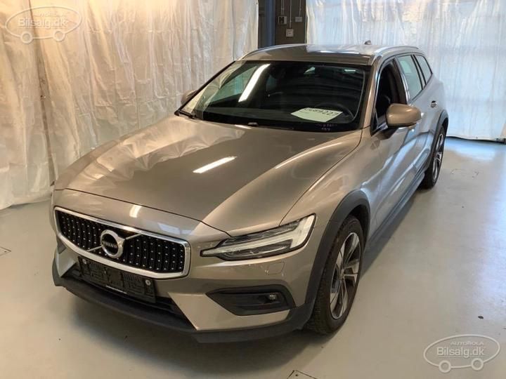 volvo v60 cross country 2019 yv1zza8vcl1035652