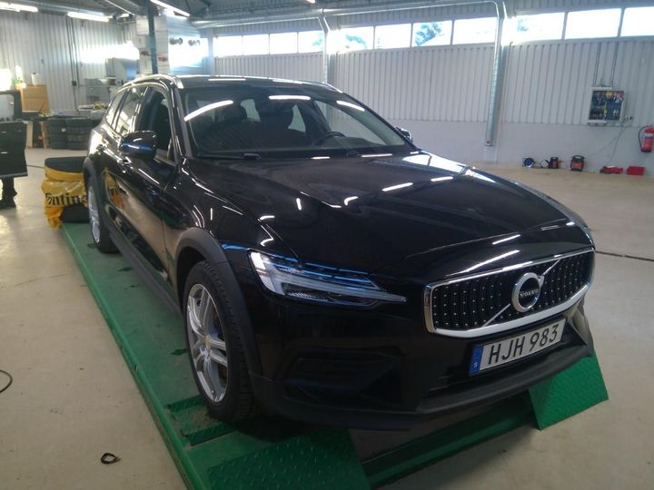 volvo v60 cross country 2019 yv1zza8vcl1037602