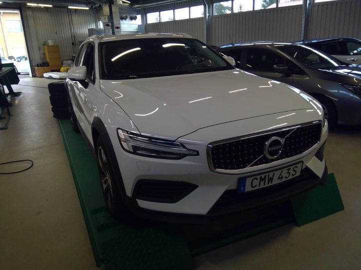 volvo v60 cross count 2020 yv1zza8vcl1045145