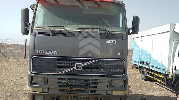 volvo truck head 1995 yv2a4b1a0sb128327