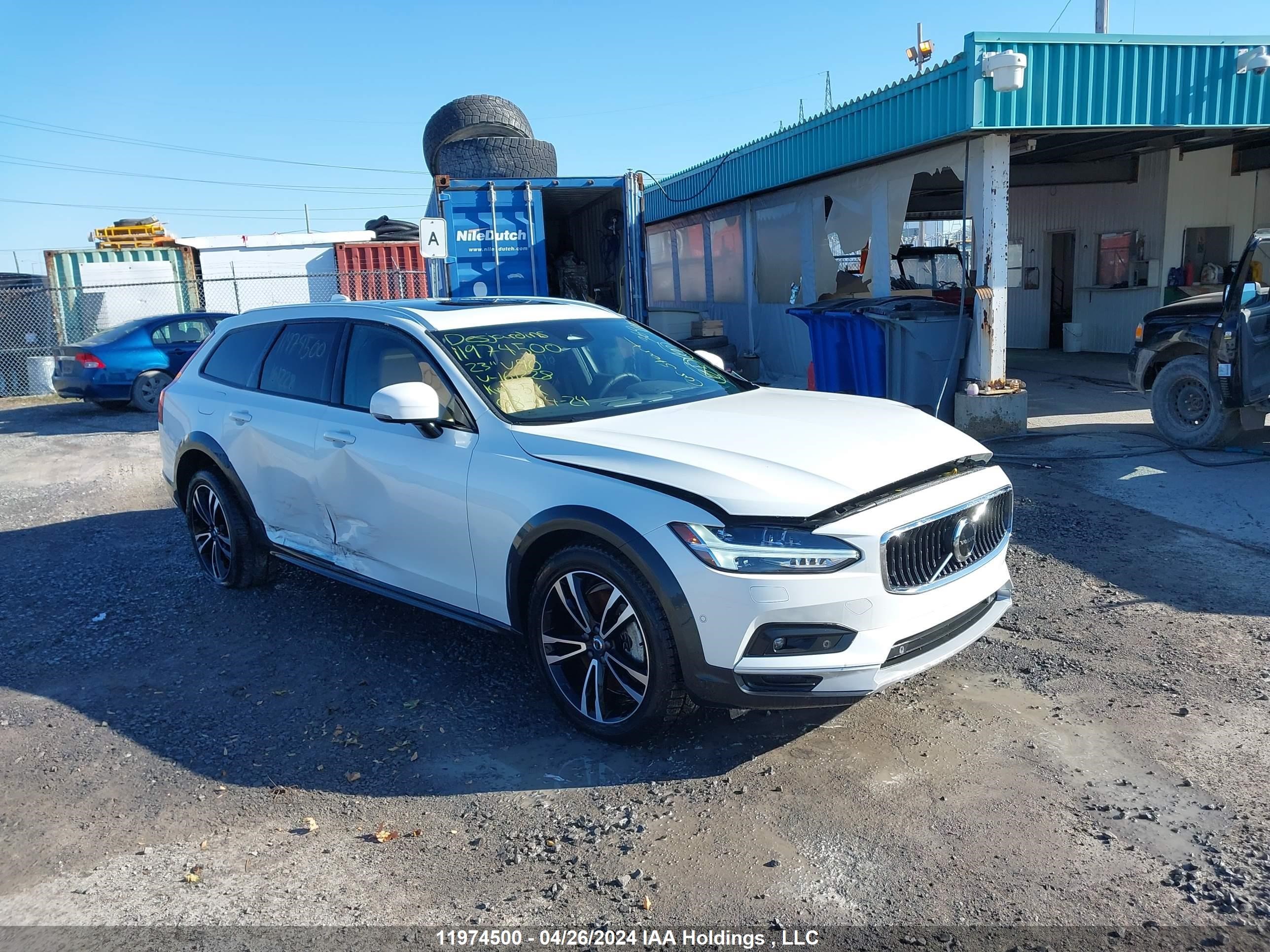 volvo v90 cross country 2023 yv4062nc1p1161228