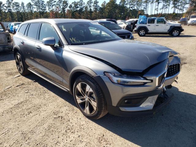 volvo v60 cross 2021 yv4102wk4m1072809