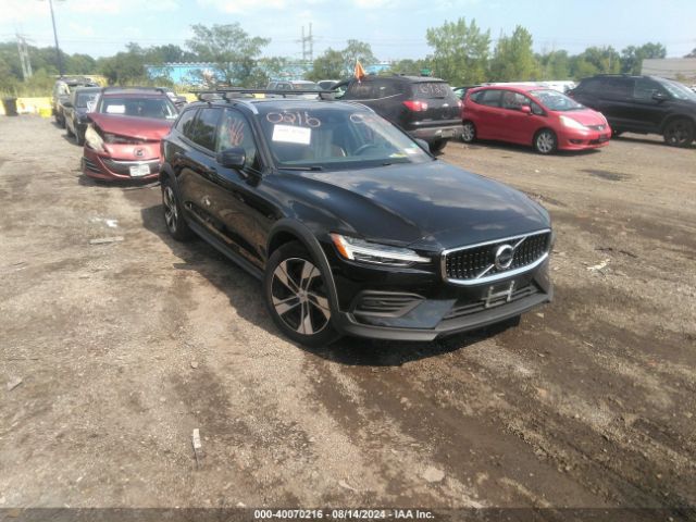 volvo v60cc 2020 yv4102wk8l1030660