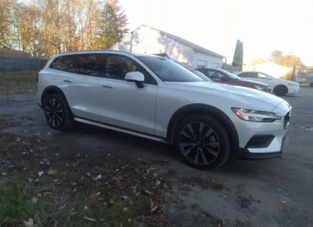 volvo v60 cross country 2020 yv4102wkxl1045709