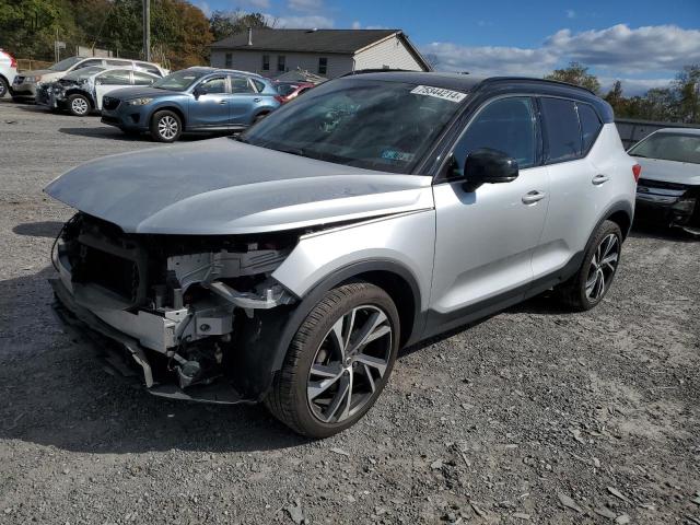 volvo xc40 t5 r- 2019 yv4162um5k2141629