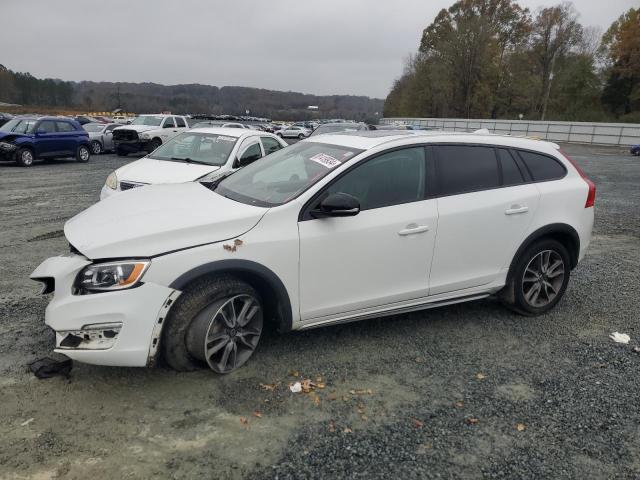 volvo v60 cross 2017 yv440mwkxh1040994