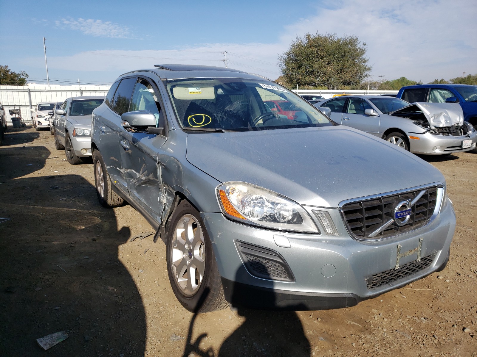 volvo xc60 3.2 2013 yv4940dl2d2457030