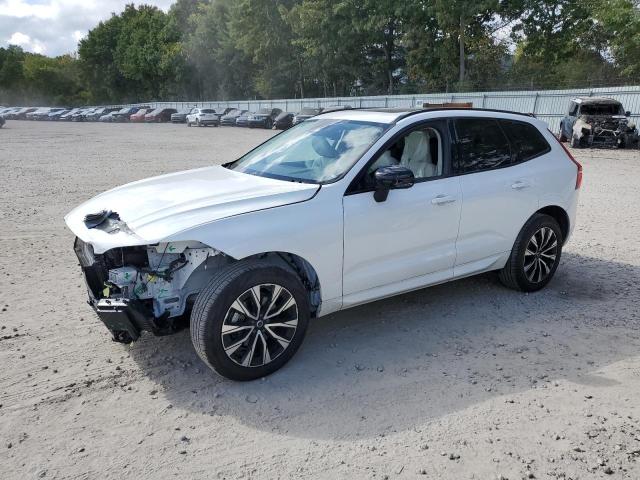 volvo xc60 plus 2024 yv4l12rl2r1823858