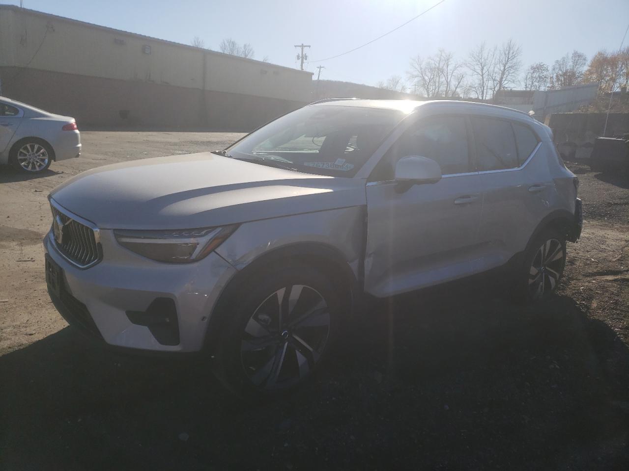 volvo xc40 2024 yv4l12ue9r2249522