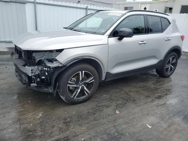 volvo xc40 core 2024 yv4l12uk7r2326040