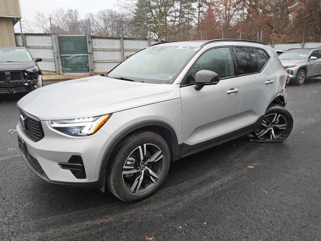 volvo xc40 core 2024 yv4l12ukxr2336531