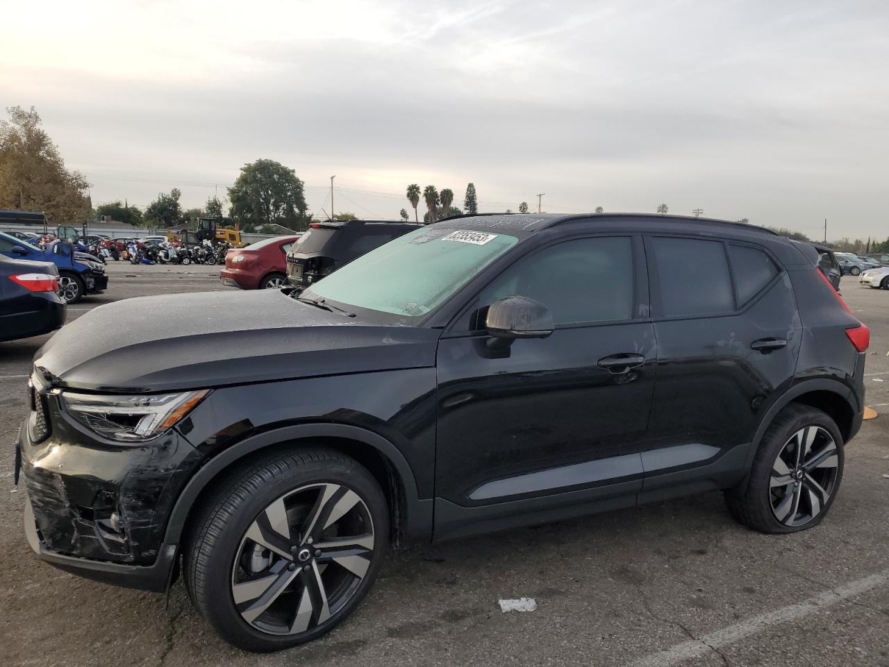 volvo xc40 2023 yv4l12uw9p2114160