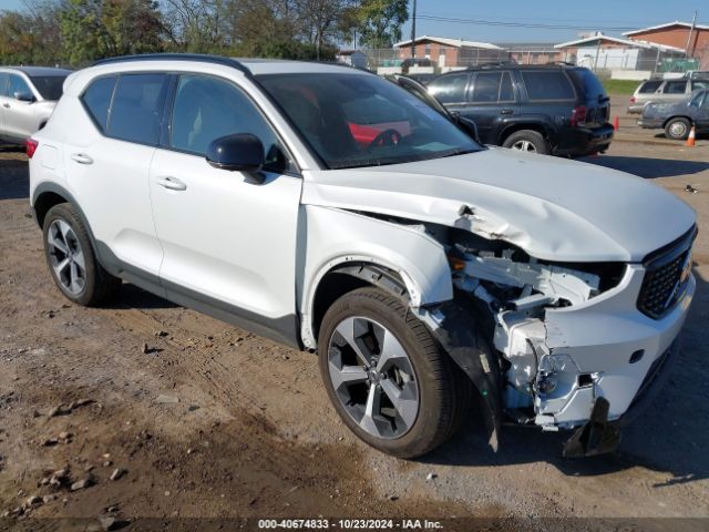 volvo xc40 2023 yv4l12uwxp2030137