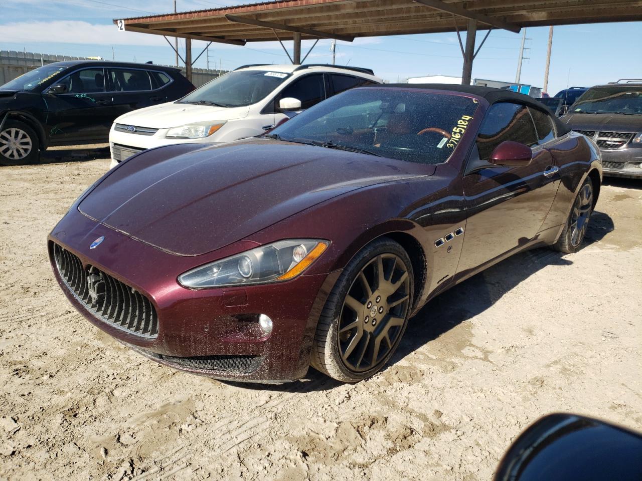 maserati  2011 zam45kma8b0057336