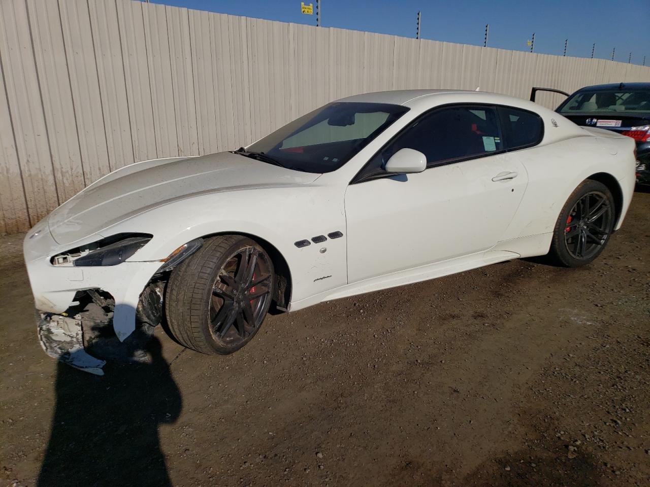 maserati  2016 zam45vla3g0183355