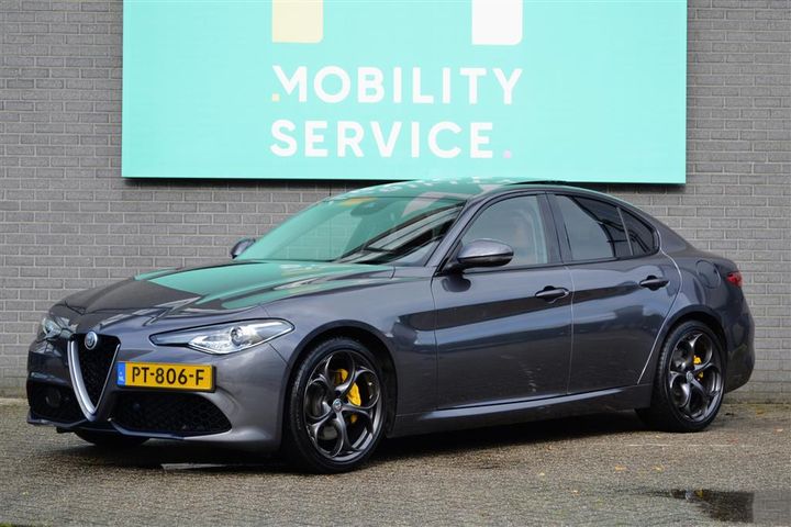 alfa romeo giulia 2017 zareacn7h17564826