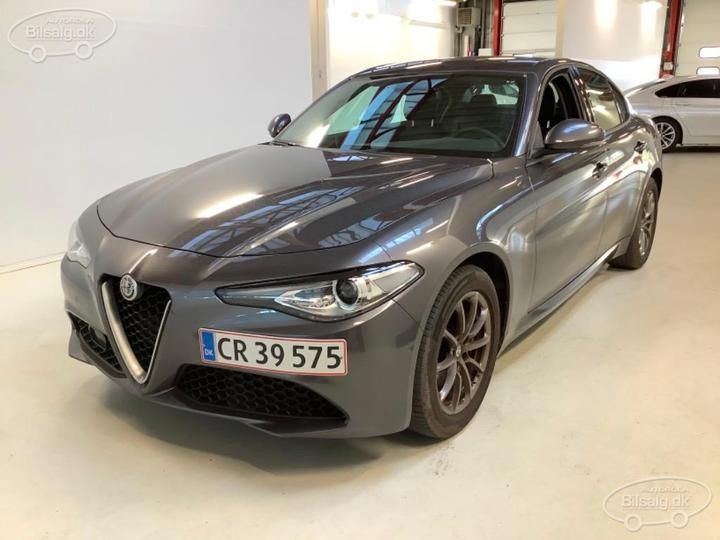 alfa romeo giulia saloon 2020 zareaebn1k7611356