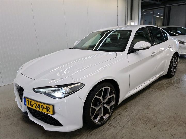 alfa-romeo giulia 2018 zareaecn6j7591263