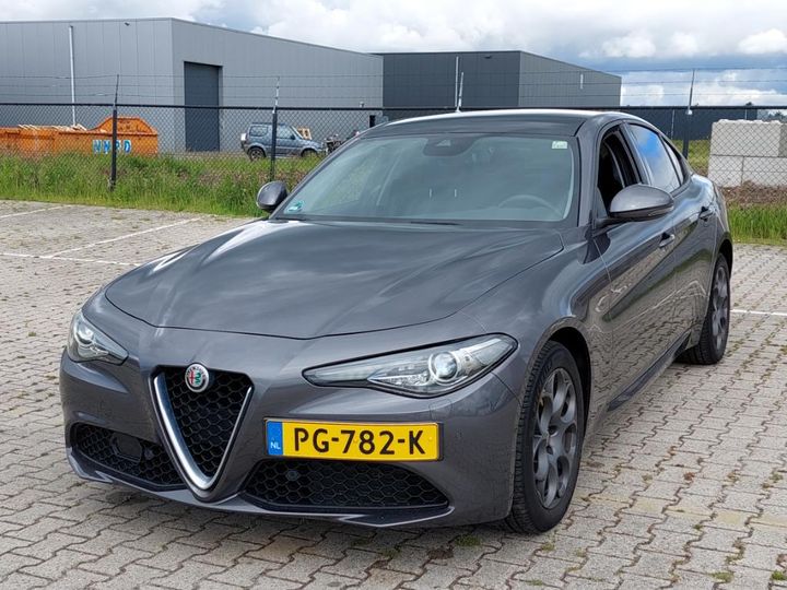 alfa-romeo giulia 2017 zareaecuxh7554220