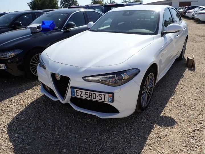 alfa-romeo giulia 2018 zareafdx1k7596250