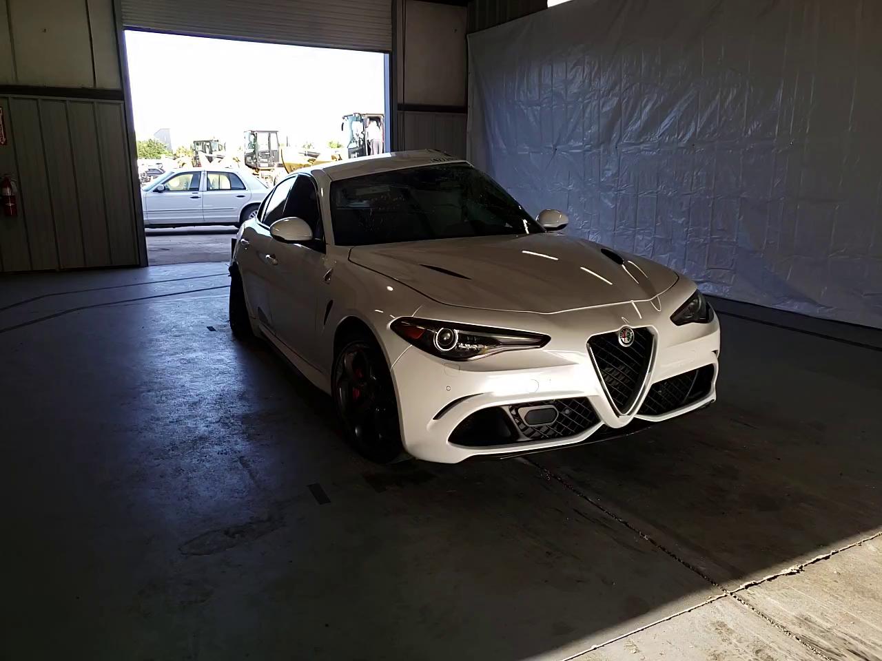 alfa romeo giulia qua 2017 zarfaeav9h7561711