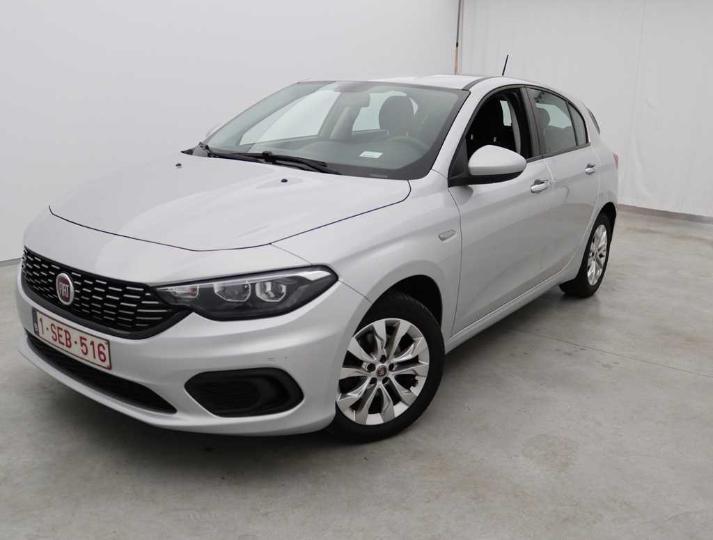 fiat tipo hatchback &#3916 2017 zfa35600006f49584