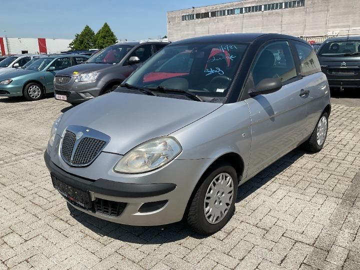 lancia ypsilon hatchback 2006 zla84300003045349